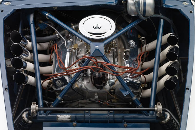 Среднемоторный, алюминиевый, полноприводный: каким мог стать Chevrolet Corvette в 60-х &ndash; 70-х